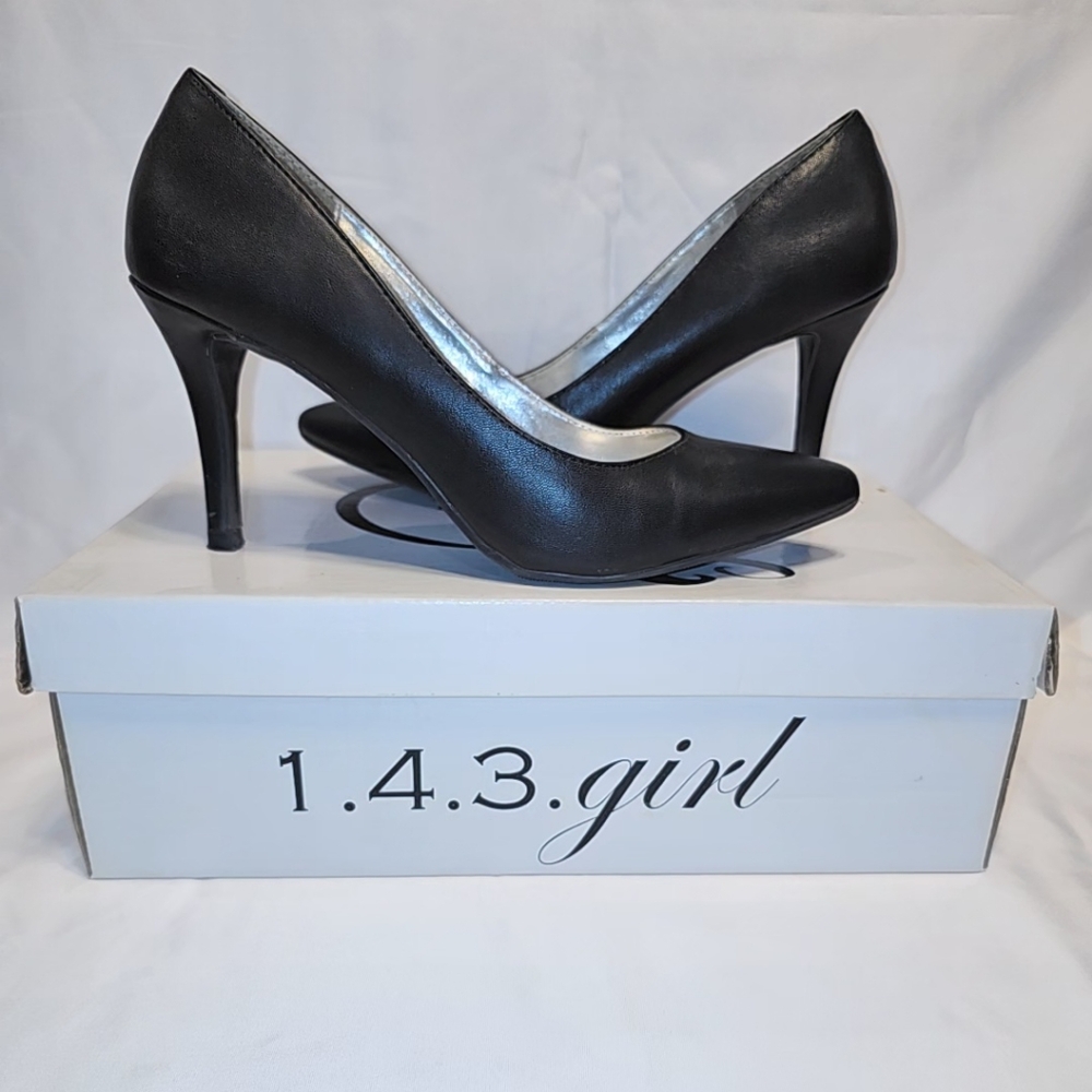 1.4.3 GIRL | HEELS